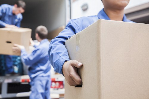 Packing boxes and moving supplies for homes in Wandsworth